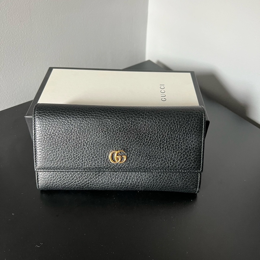 Gucci marmont continental snap wallet